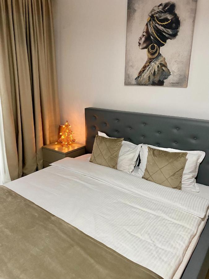 De Silva Studio Adia 4 Mamaia Eksteriør billede